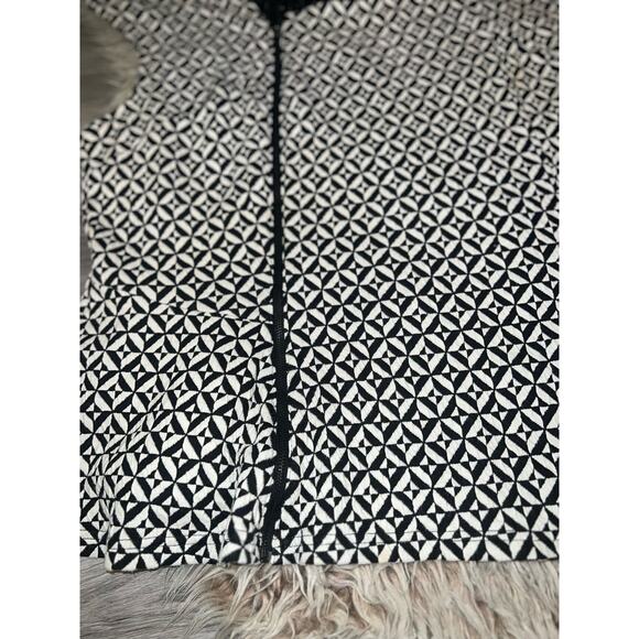 Worthington Women's Sleeveless Top - Picture 3 of 9